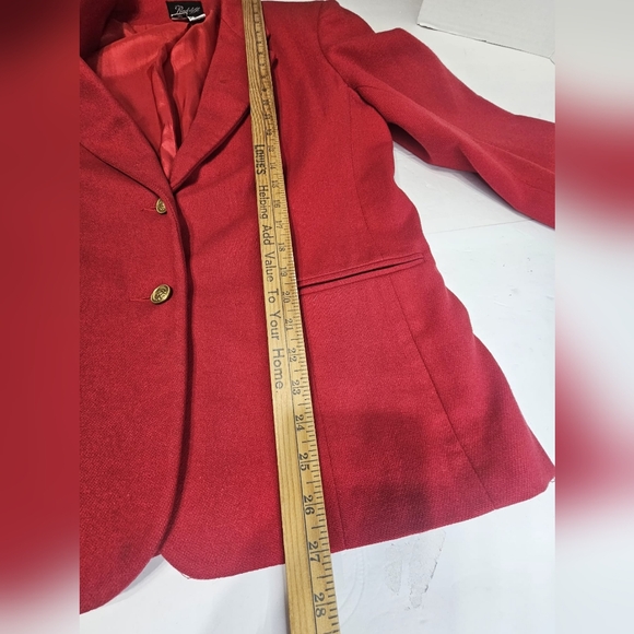 RADCLIFFE Women's Red Blazer - Picture 6 of 8